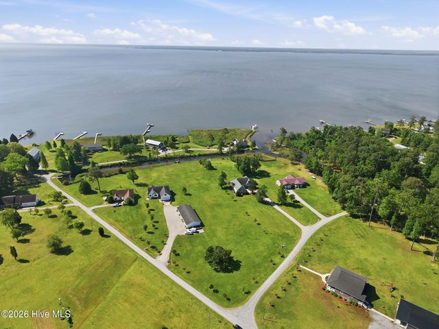 856 Wide Waters Drive, Bath, NC 27808