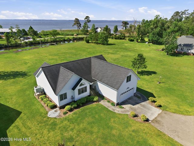 856 Wide Waters Drive, Bath, NC 27808