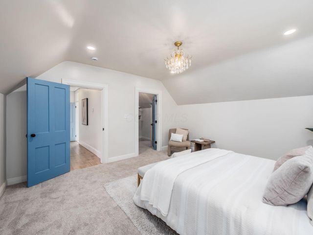 1490 Stratford Road, Delaware, OH 43015