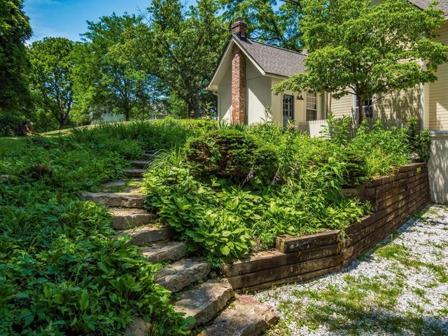 1490 Stratford Road, Delaware, OH 43015