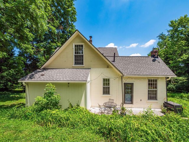 1490 Stratford Road, Delaware, OH 43015