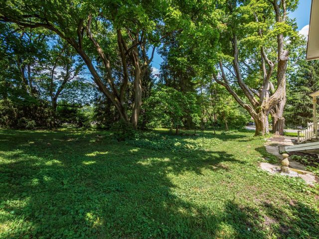 1490 Stratford Road, Delaware, OH 43015