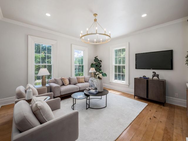 1490 Stratford Road, Delaware, OH 43015