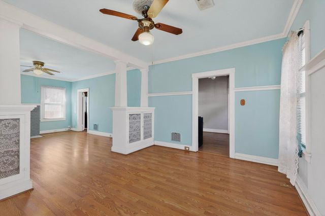 215 9th Street NW, Albuquerque, NM 87102