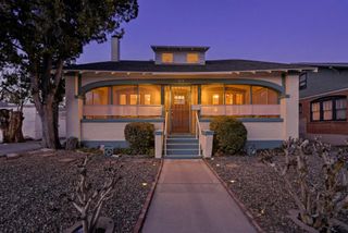 215 9th Street NW, Albuquerque, NM 87102