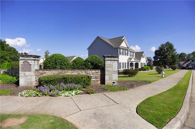 180 Mill Stone Drive, Dawsonville, GA 30534