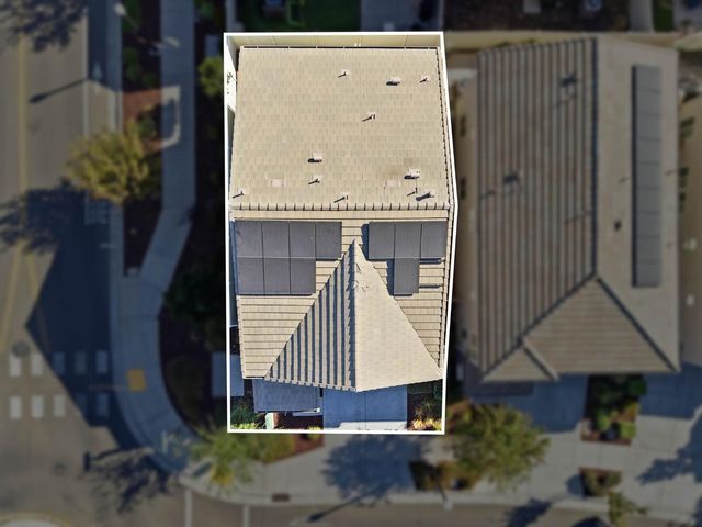 3742 Roseparke Way, Sacramento, CA 95834