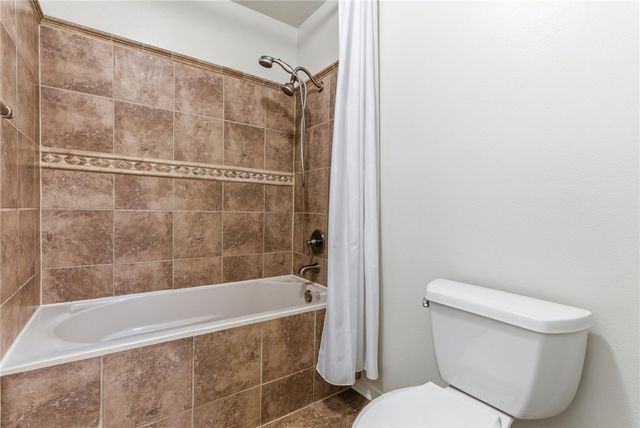 3 Kensington Drive, Bella Vista, AR 72715