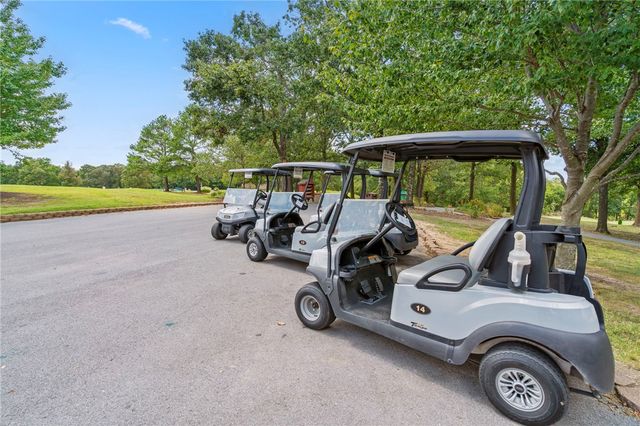 3 Kensington Drive, Bella Vista, AR 72715