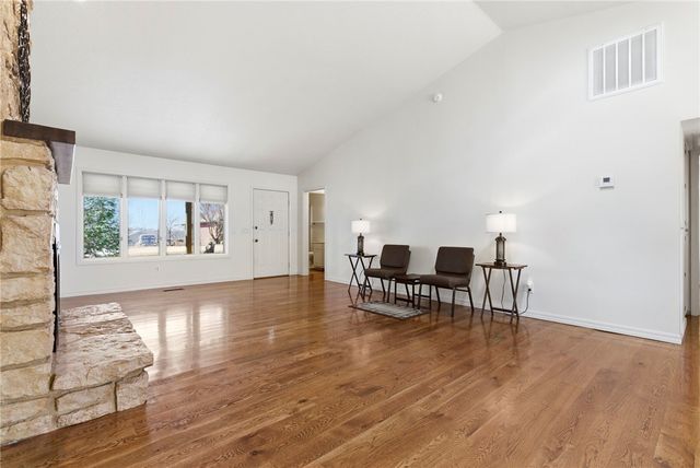 3 Kensington Drive, Bella Vista, AR 72715