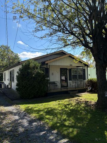 414 SUMMIT ST, Harrisonburg, VA 22801