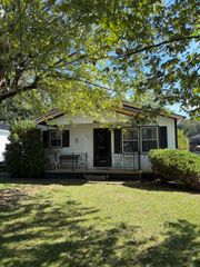 414 SUMMIT ST, Harrisonburg, VA 22801