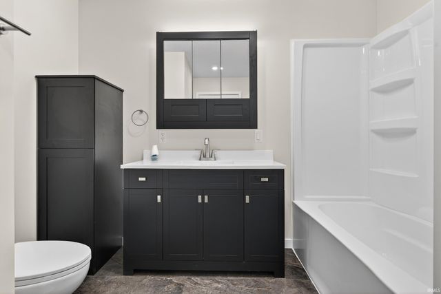 13573 S 400 W, Kokomo, IN 46901