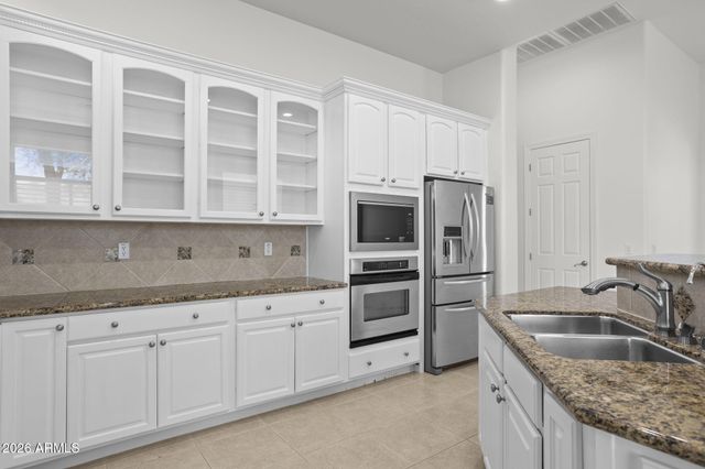 5892 E EVENING GLOW Drive, Scottsdale, AZ 85266