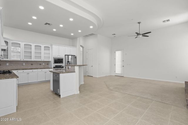 5892 E EVENING GLOW Drive, Scottsdale, AZ 85266
