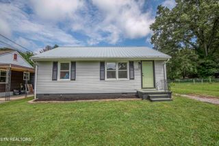 3215 Boright Drive, Knoxville, TN 37917