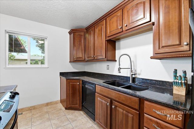 1118 W Howard St, Boise, ID 83706