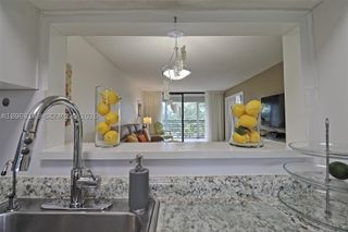 1100 Colony Point Cir 419, Pembroke Pines, FL 33026