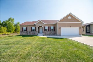 210 Terra Bella Drive, Liberty, OH 44505