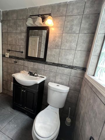 7367 Ashton Avenue, Detroit City, MI 48228