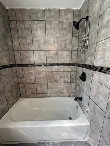 7367 Ashton Avenue, Detroit City, MI 48228