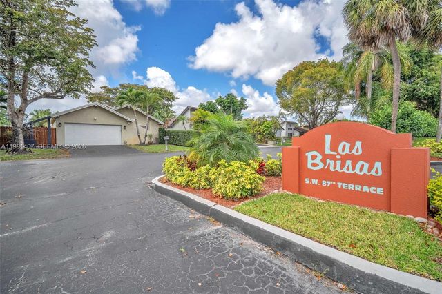 211 SW 87th Ter, Plantation, FL 33324
