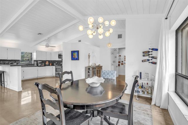 211 SW 87th Ter, Plantation, FL 33324