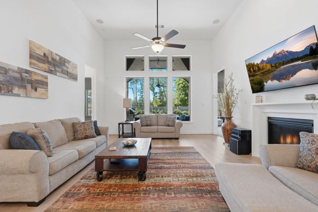 15265 Hemingway Heights Drive, Conroe, TX 77302