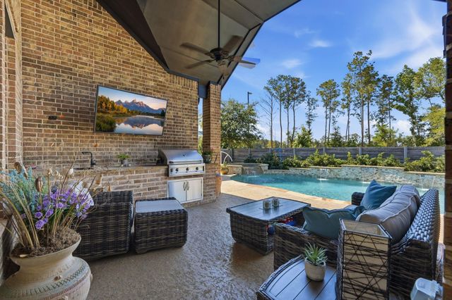 15265 Hemingway Heights Drive, Conroe, TX 77302