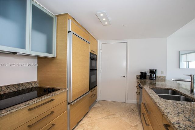 1830 S Ocean Dr 1907, Hallandale Beach, FL 33009