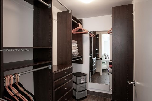 1830 S Ocean Dr 1907, Hallandale Beach, FL 33009