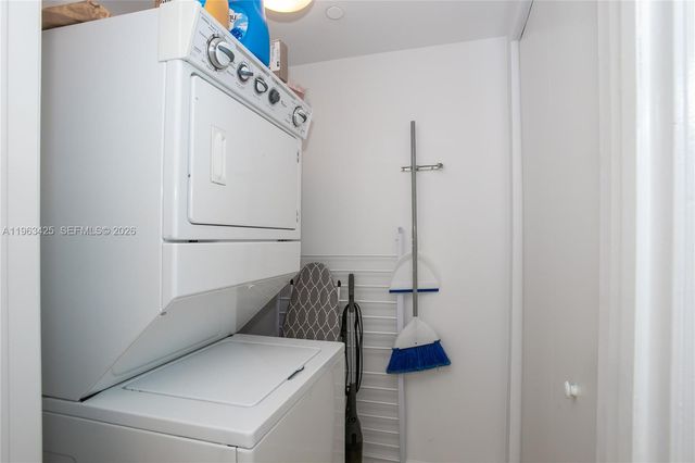 1830 S Ocean Dr 1907, Hallandale Beach, FL 33009