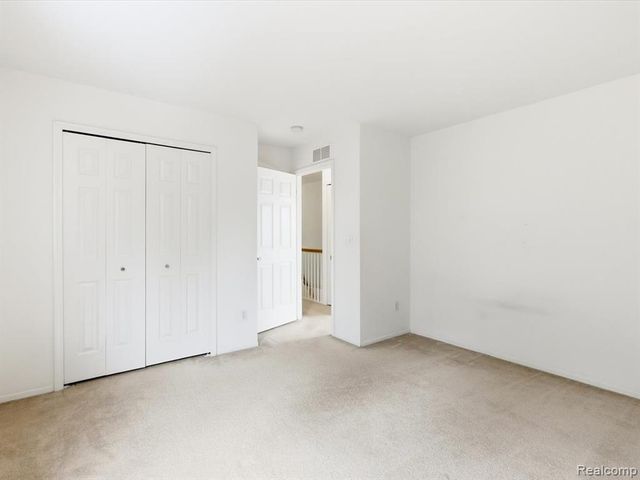 38311 Brook Drive, Sterling Heights, MI 48312