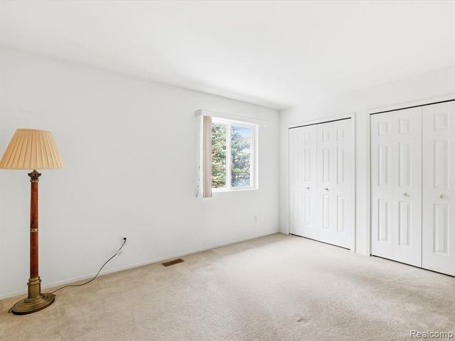 38311 Brook Drive, Sterling Heights, MI 48312