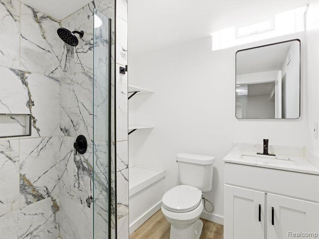 38311 Brook Drive, Sterling Heights, MI 48312