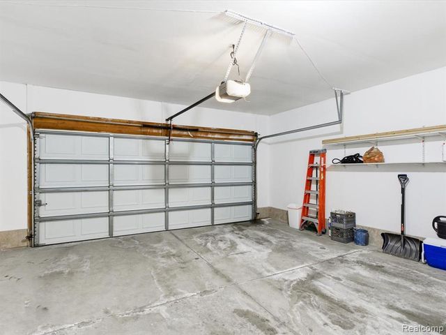 38311 Brook Drive, Sterling Heights, MI 48312