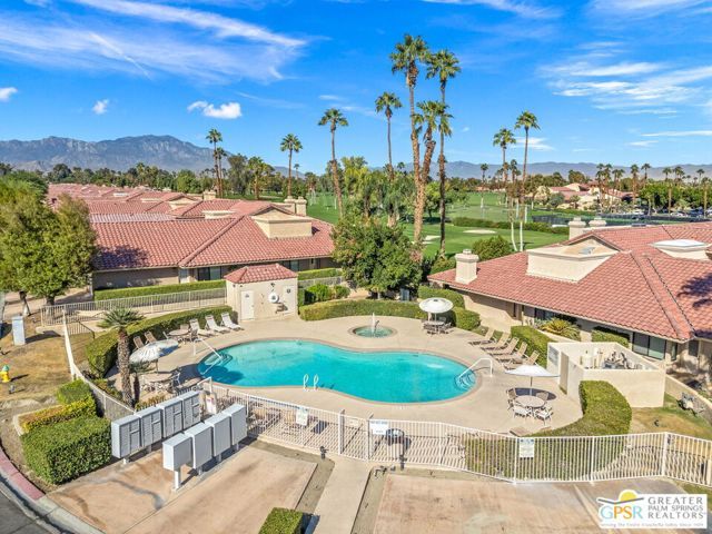 41810 E Woodhaven Drive, Palm Desert, CA 92211