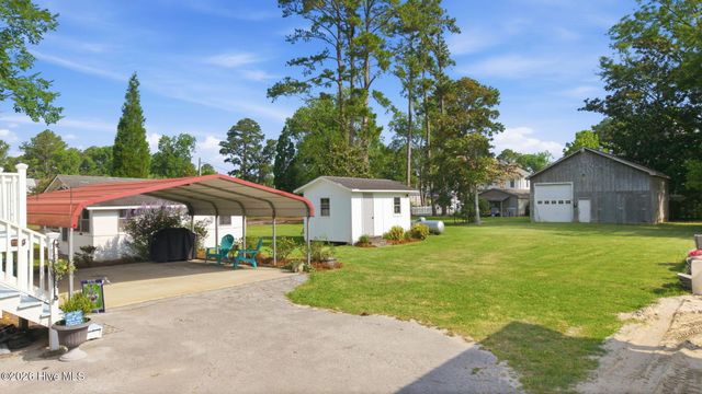 655 E Water Street, Belhaven, NC 27810