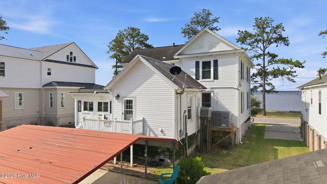 655 E Water Street, Belhaven, NC 27810