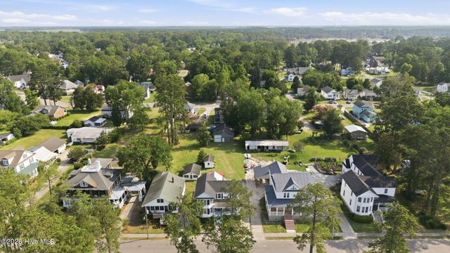 655 E Water Street, Belhaven, NC 27810