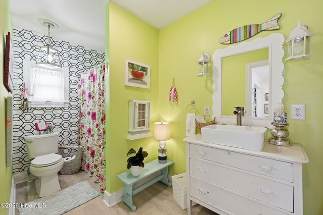 655 E Water Street, Belhaven, NC 27810