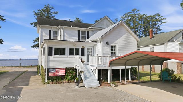 655 E Water Street, Belhaven, NC 27810