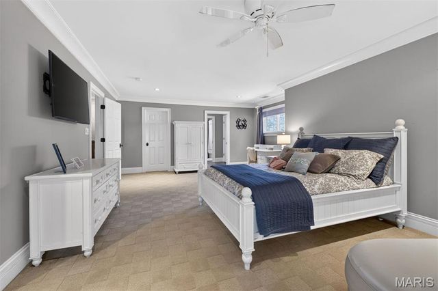 8116 University Drive, Clayton, MO 63105