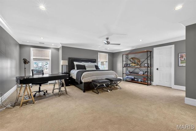8116 University Drive, Clayton, MO 63105
