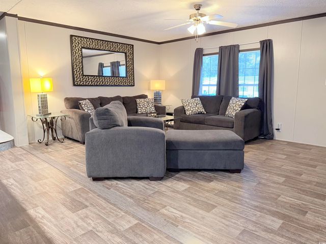 386 Persimmon Ln., Myrtle Beach, SC 29579