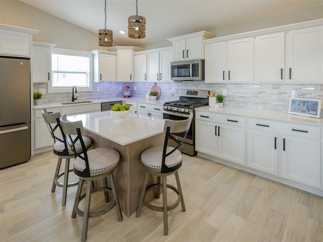 1815 Orista Drive, Galesburg, MI 49053