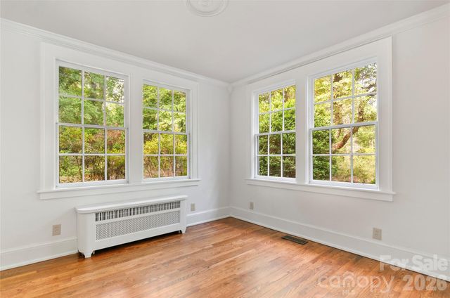 30 Cedarcliff Road, Asheville, NC 28803