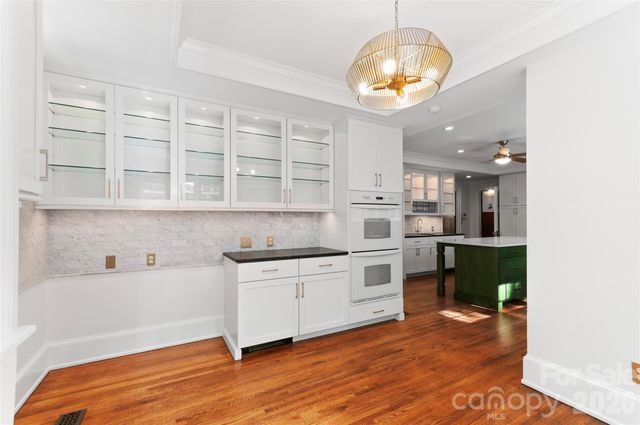 30 Cedarcliff Road, Asheville, NC 28803