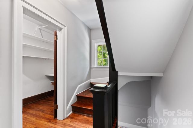 30 Cedarcliff Road, Asheville, NC 28803