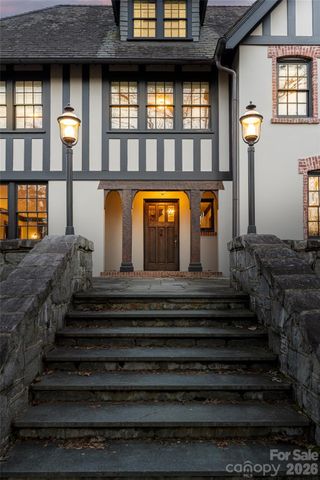 30 Cedarcliff Road, Asheville, NC 28803